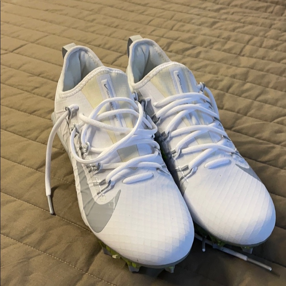 Nike Alpha Huarache 7 Pro Cleat